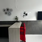 Planeta Apartament *